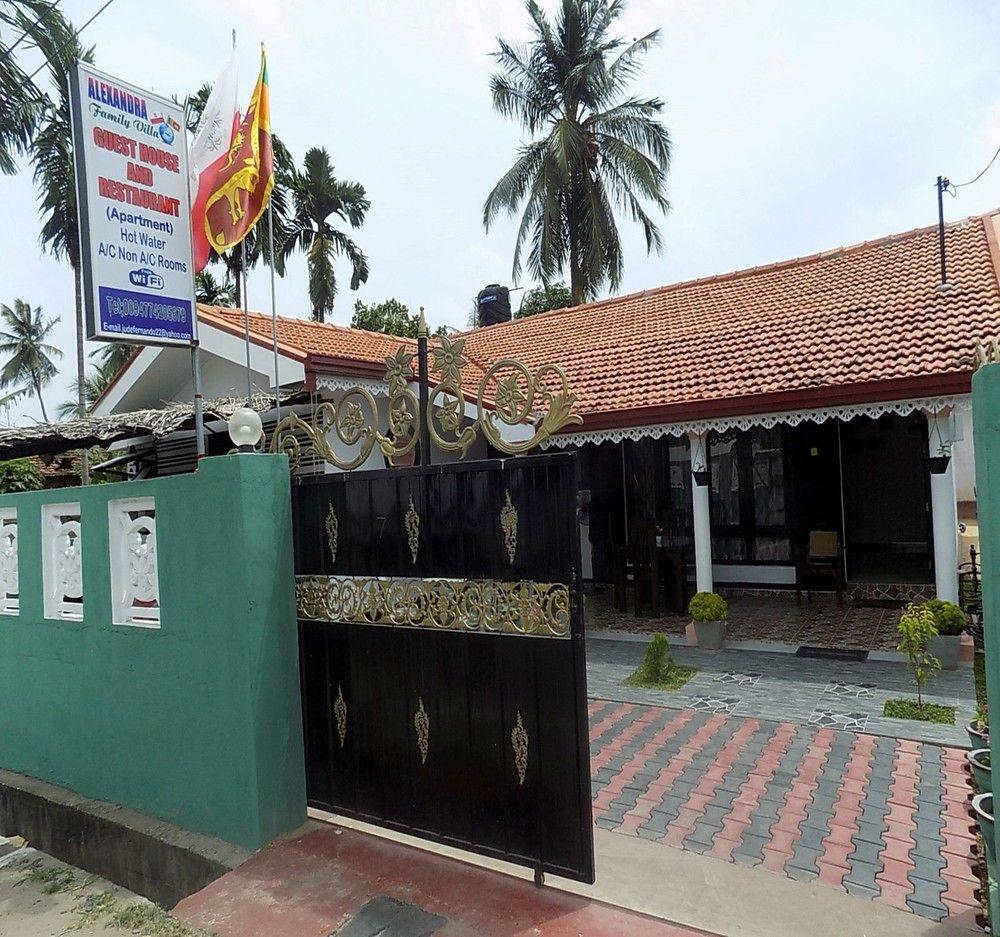 Alexandra Family Villa Negombo Exteriör bild