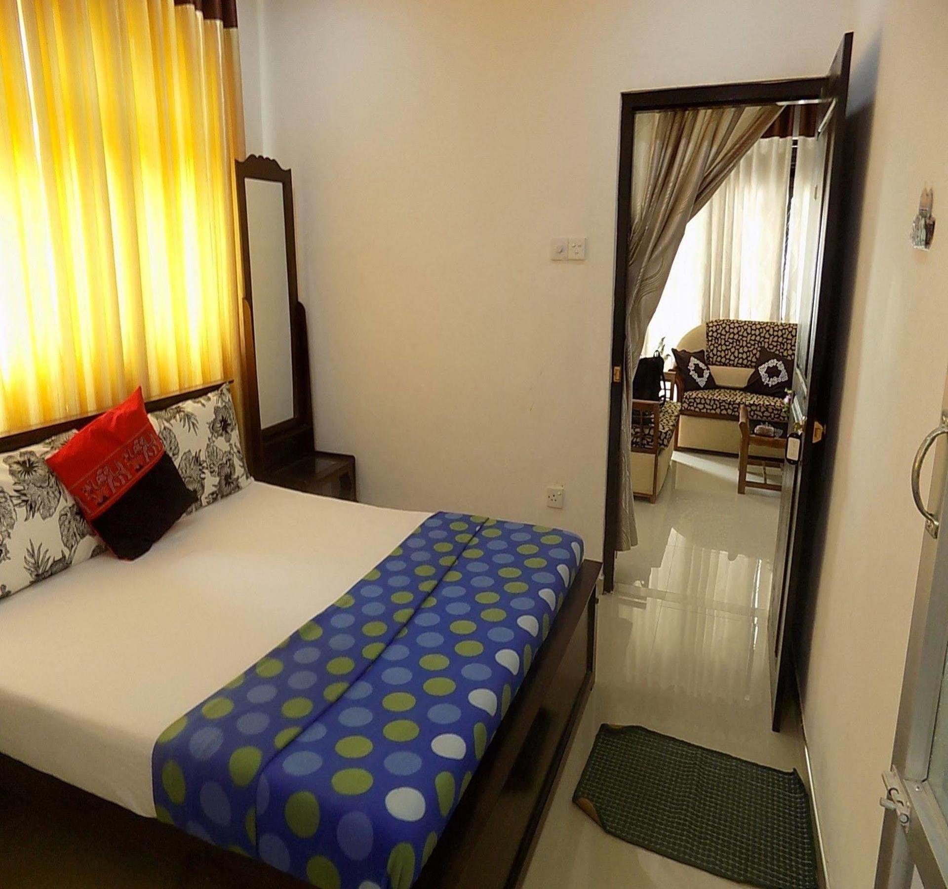 Alexandra Family Villa Negombo Exteriör bild